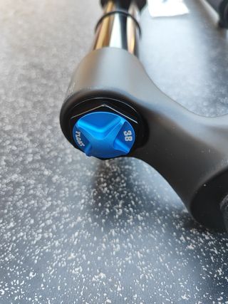 *NUEVO* Horquilla Fox 38 GRIP Performance 170mm 29