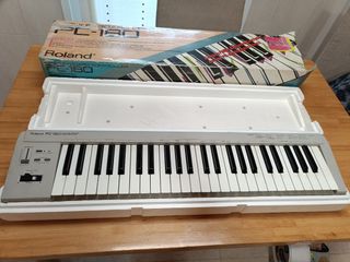 Roland PC-180: Teclado MIDI