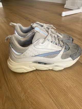 Dior Sneakers - Beige y Gris