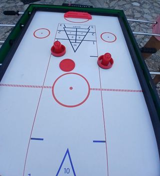 Futbolín de mesa familiar, billar,hockey, pin pon.