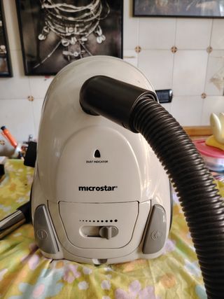 Aspirapolvere Microstar usato