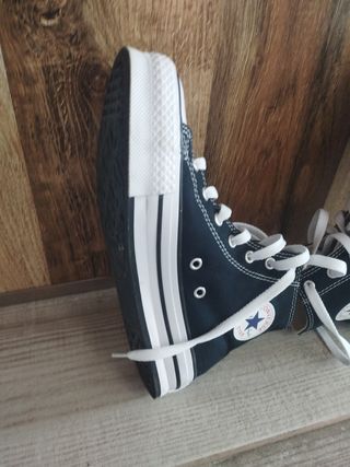 Converse negras plataforma
