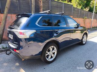 Mitsubishi Outlander 2013