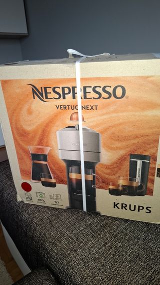 Cafetera Nespresso Vertuo Next Nueva