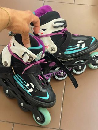 Patines infantiles casi nuevos