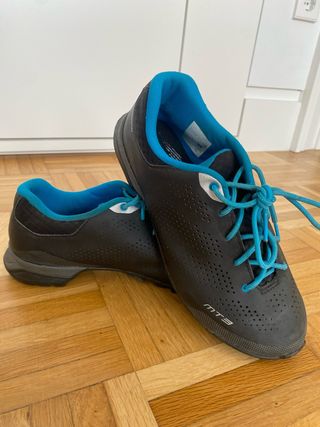 Zapatillas ciclismo shimano MT3 talla 40