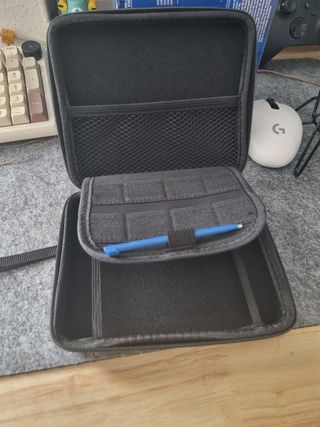 Nintendo 2DS blu trasparente