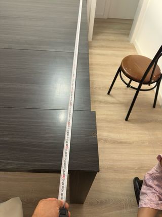Mesa extensible gris oscuro

