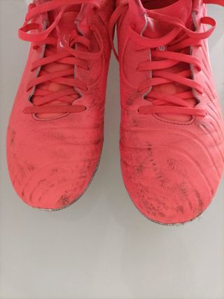 Botas Nike Tiempo Legend rojas
