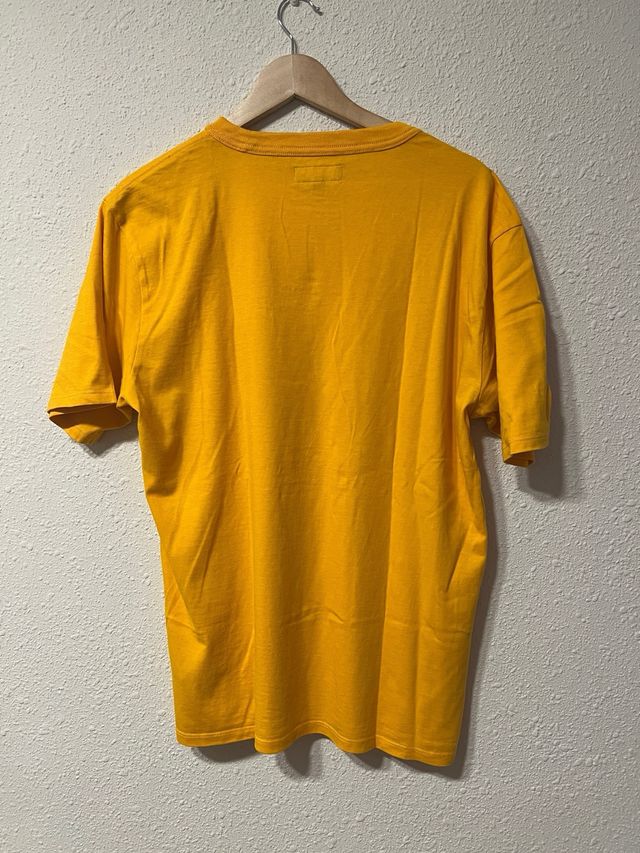 Camiseta Guess x JBalvin