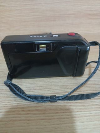 Minolta AF-E II: Cámara compacta