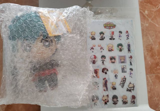Peluche Shigaraki + Stickers My Hero Academia