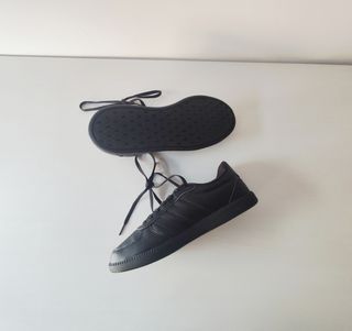 Zapatillas Adidas negras