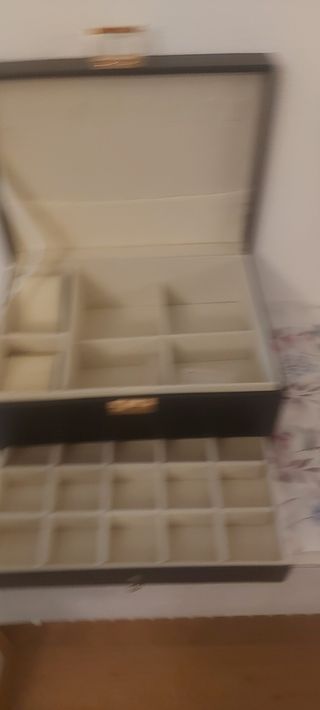 Scatola portagioie nera