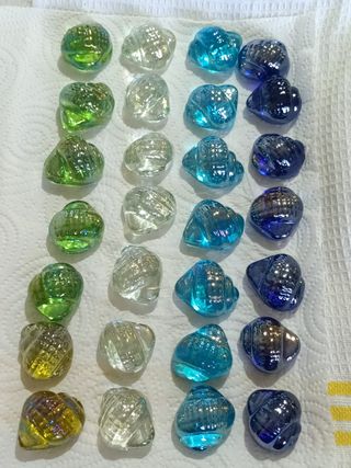 Conchiglie di vetro decorative