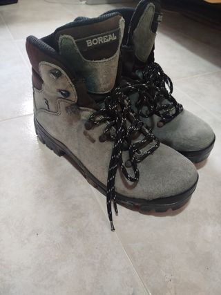 Botas Boreal trekking - grises y marrones