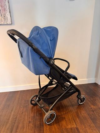 Cybex Beezy azul marino - Silla ligera