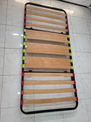 Cama Somier de patas plegables y ruedas - 90 cm