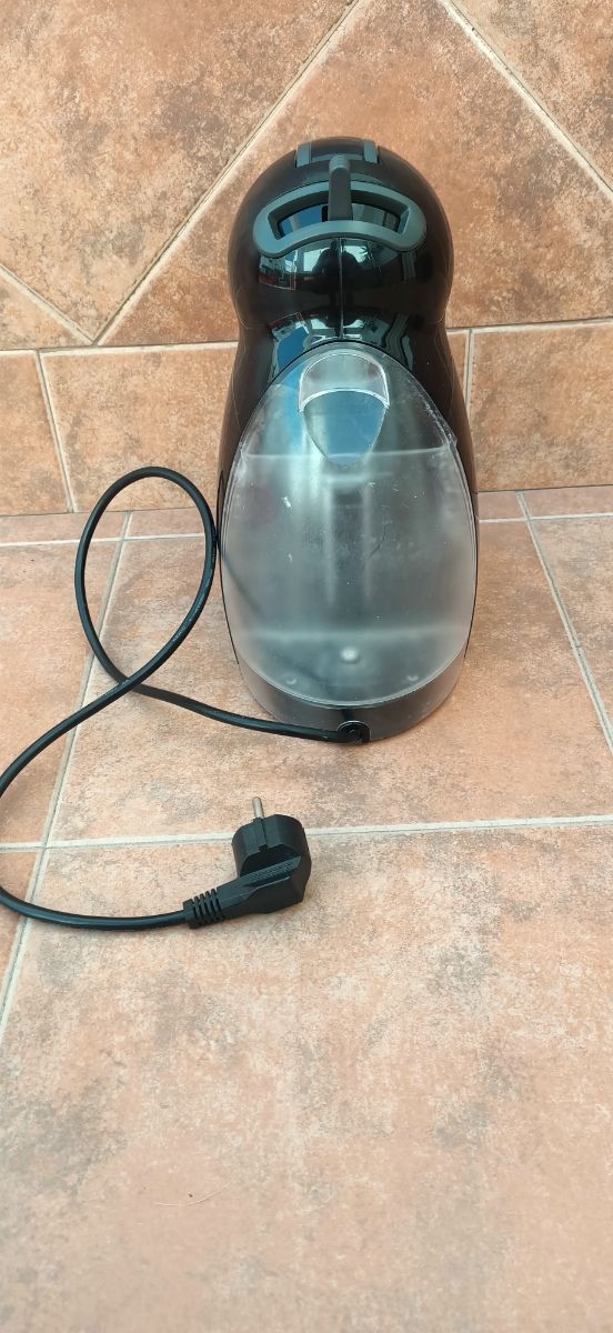 Cafetera Nescafé Dolce Gusto delonghi