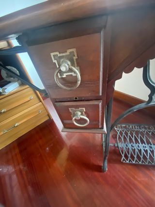 Máquina coser Remington antigua