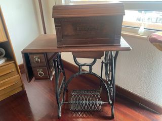 Máquina coser Remington antigua