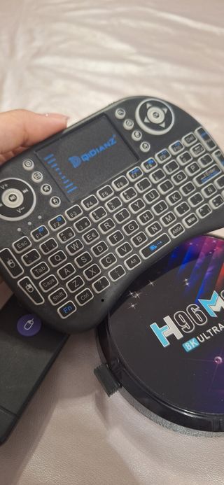 H96 Max: TV Box 8K Ultra HD X4