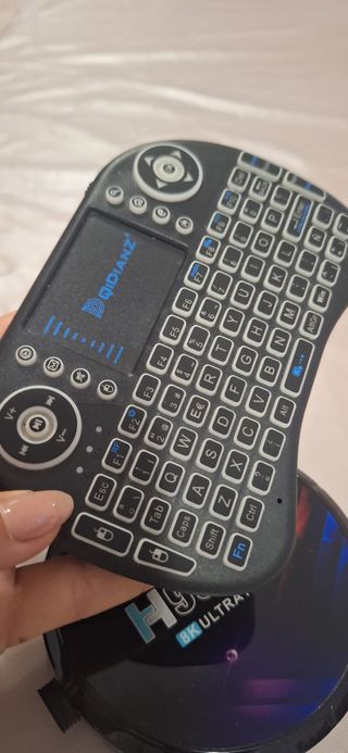H96 Max: TV Box 8K Ultra HD X4