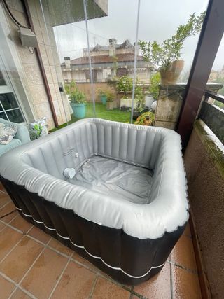 Jacuzzi inflable cuadrado NetSpa Bohemian