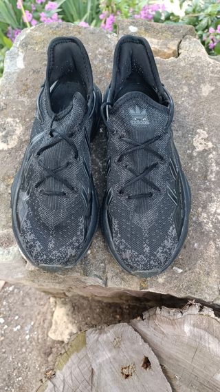 Zapatillas Adidas negras