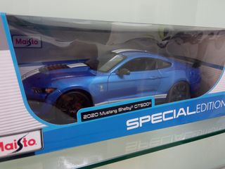 Ford Mustang Shelby GT500 1/18