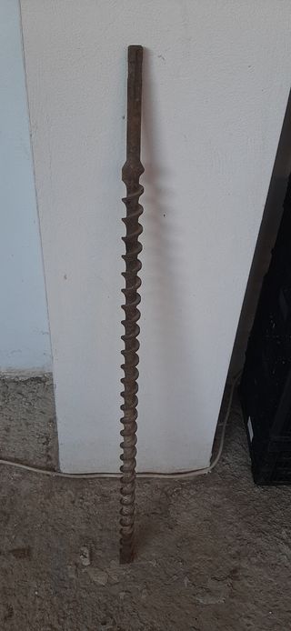 Broca de tierra de 95cm