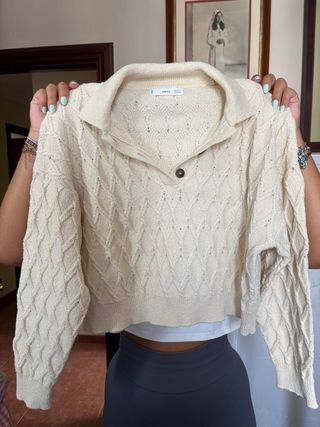 Suéter MNG beige talla XS