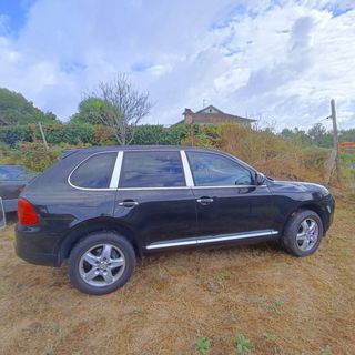 Porsche Cayenne 2004