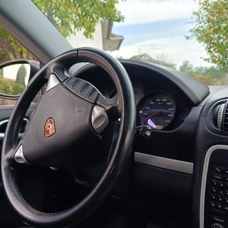 Porsche Cayenne 2004