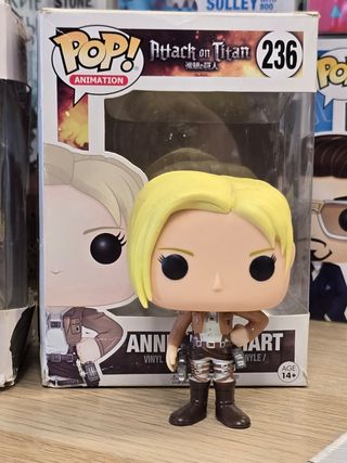 Funko Pops! Attack on Titan Eren y Annie 1165 236