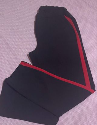 Pantaloni eleganti neri e rossi