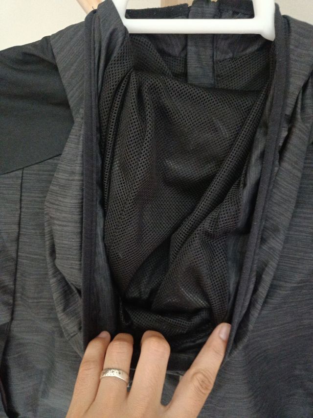 Chaqueta Kalenji running negra