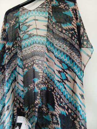 Kimono estampado turquesa e preto