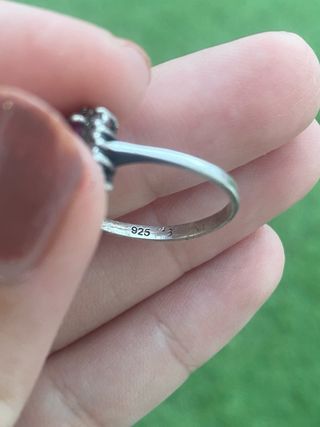 Anillo plata y rubí 