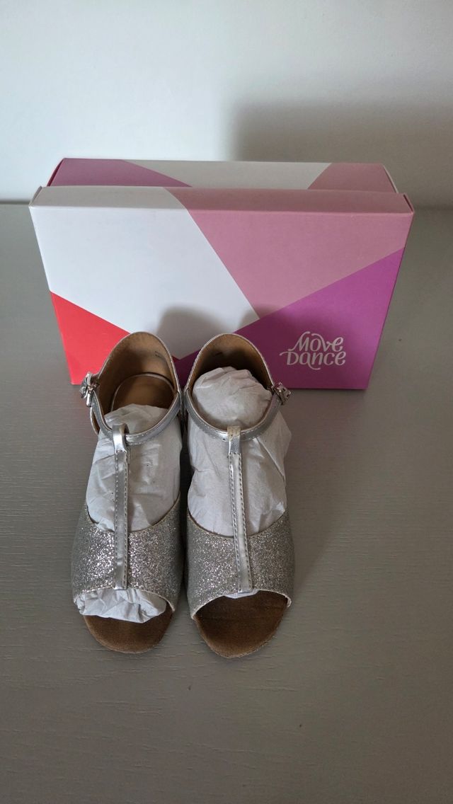 Zapatillas baile latino marca Move Dance nº 28