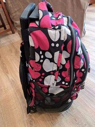 Mochila escolar con ruedas