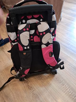 Mochila escolar con ruedas