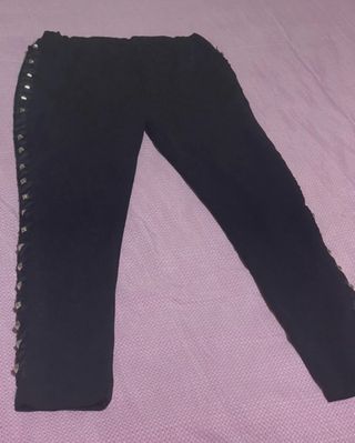 Pantaloni donna neri borchie