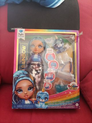 Muñeca Rainbow High Skyler