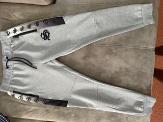 Pantalones deportivos grises talla L