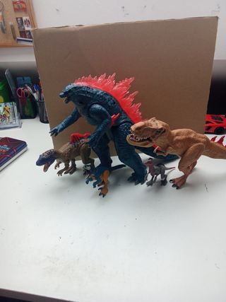 Figuras Jurassic World X Godzilla