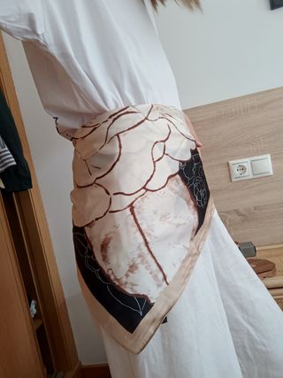 Pañuelo seda vintage | beige-negro