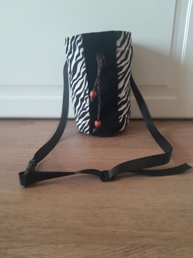 Magnesera escalada cebra