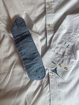 Camisa blanca hombre L - lunares