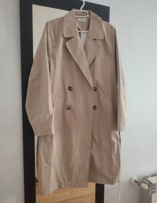 Gabardina Mango beige talla S